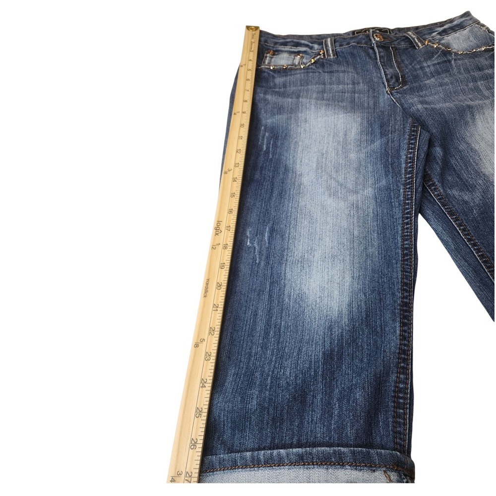 Cato Women's Denim Capris - Picture 8 of 14